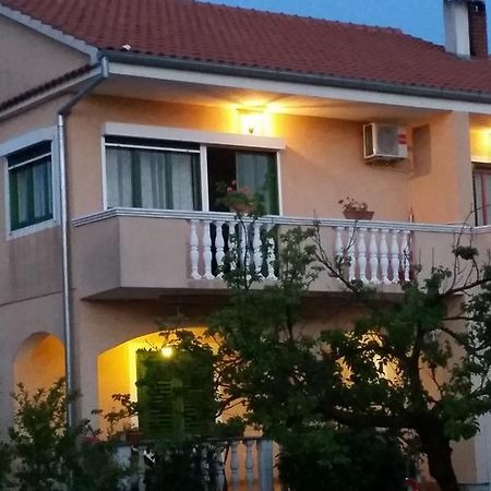 Apartments Dano Сукошан Экстерьер фото